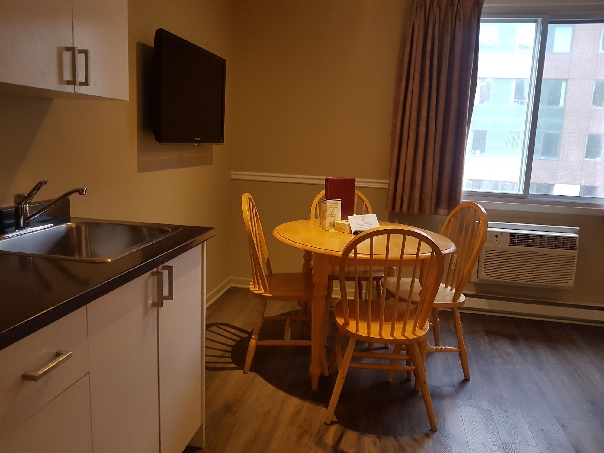 Hotel Le Roberval Монреал Екстериор снимка