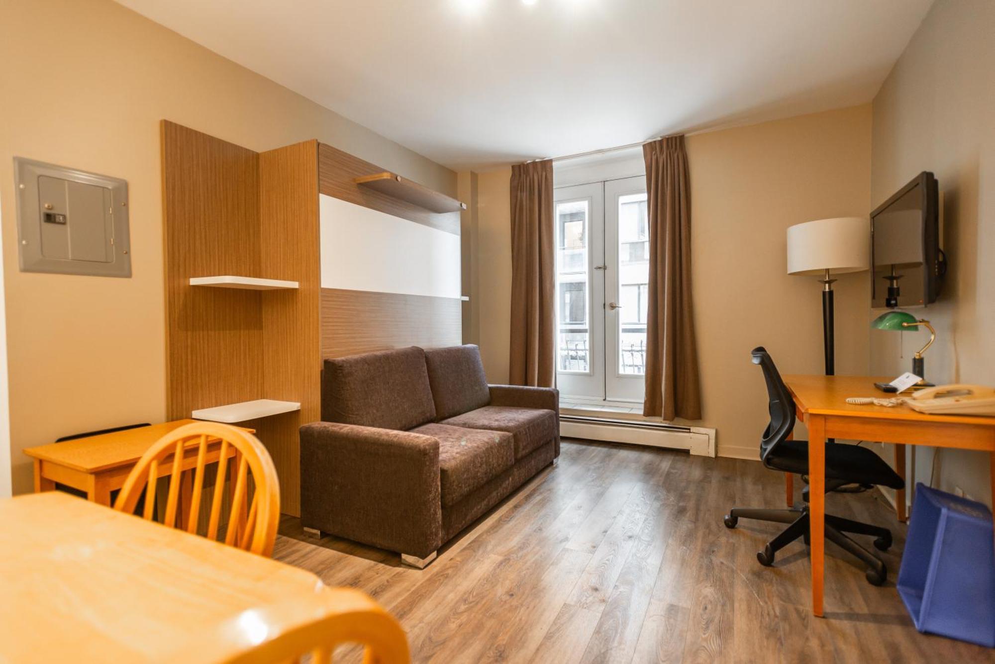 Hotel Le Roberval Монреал Екстериор снимка