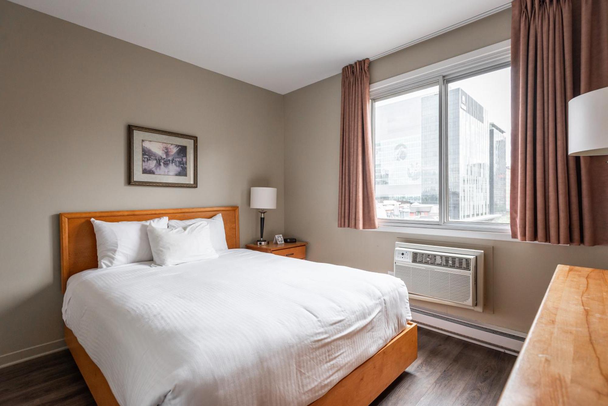 Hotel Le Roberval Монреал Екстериор снимка